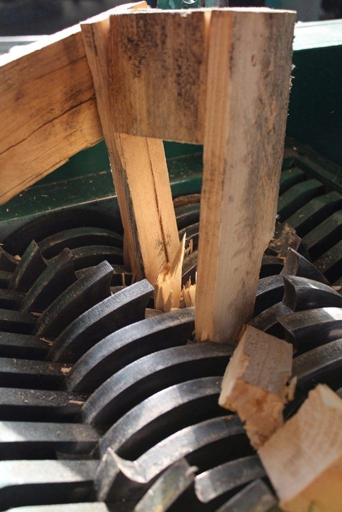 wood shredder machine